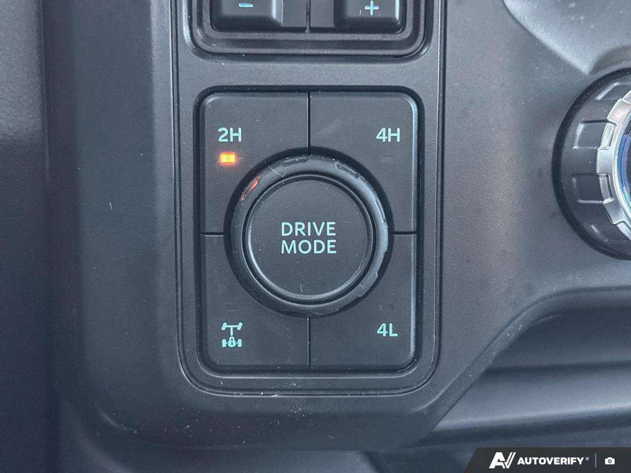 2024 Ford Others LARIAT Photo