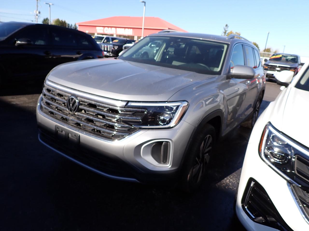 2024 Volkswagen Atlas Highline 4WD Photo
