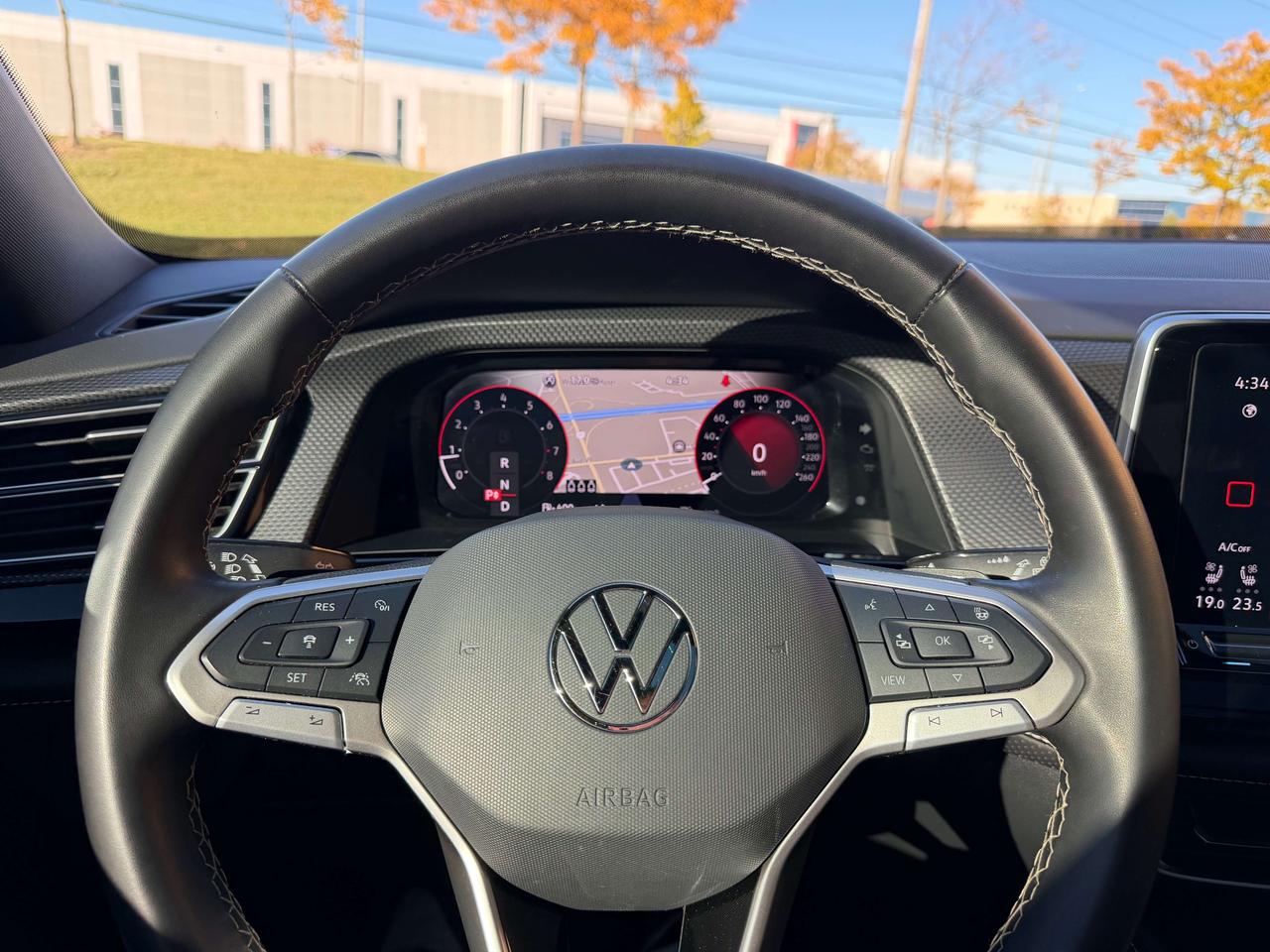 2024 Volkswagen Atlas REMOTE STARTER NAVIGATION LEATHER COOLED SEATS Photo