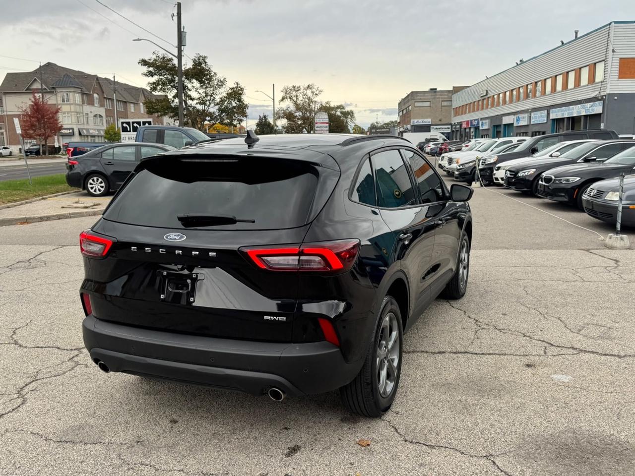 2025 Ford Escape ST-Line Photo