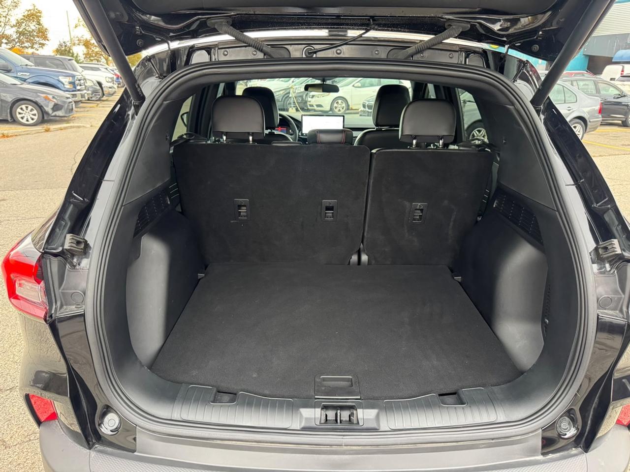2025 Ford Escape ST-Line Photo
