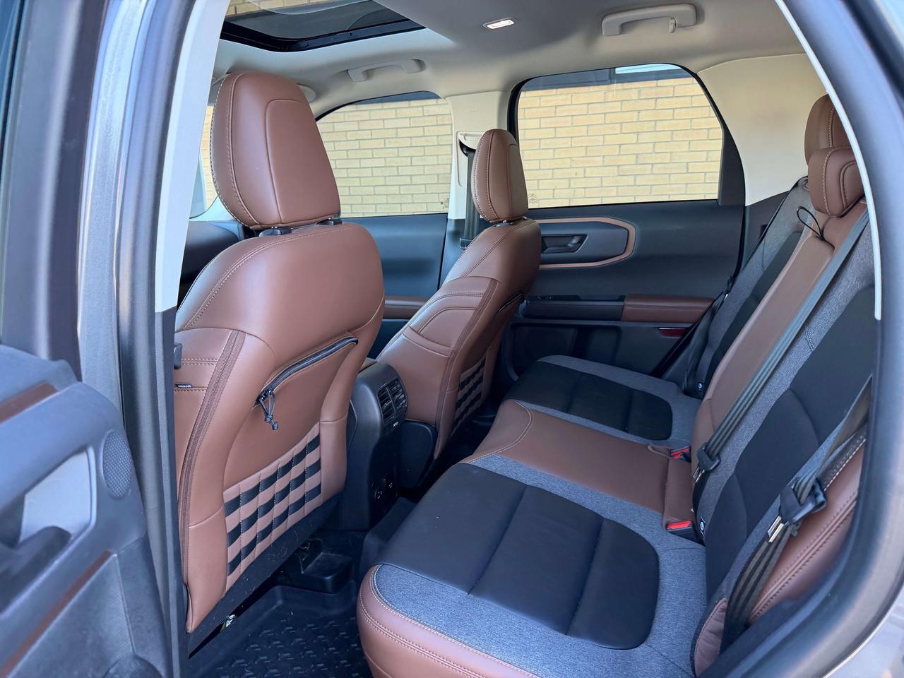2023 Ford Bronco Sport Outer Banks 1 Owner Leather Certified clean carfax Photo