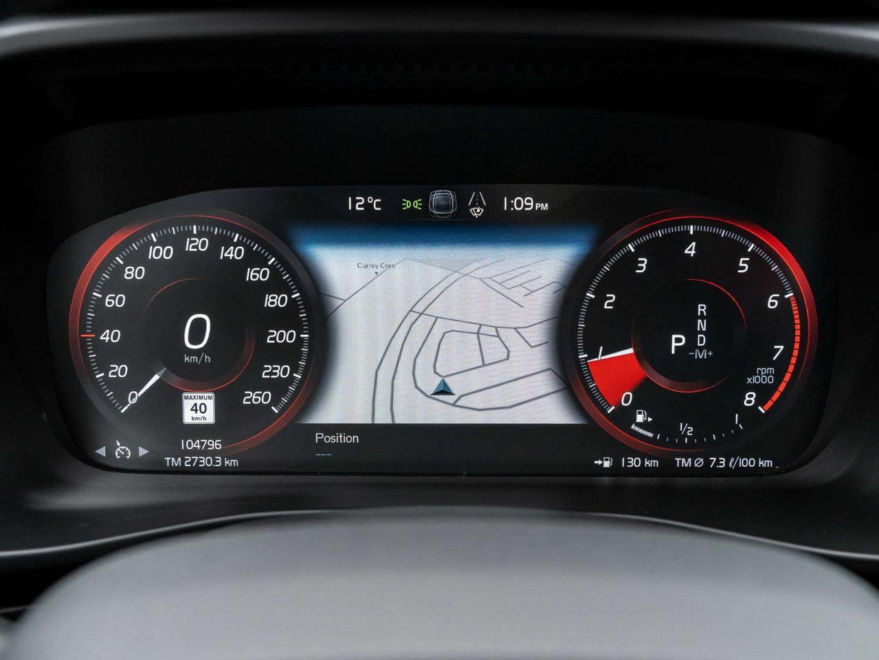 2021 Volvo XC40 Momentum^Harman Kardon^Volvo CPO Rate from 2.99%* Photo