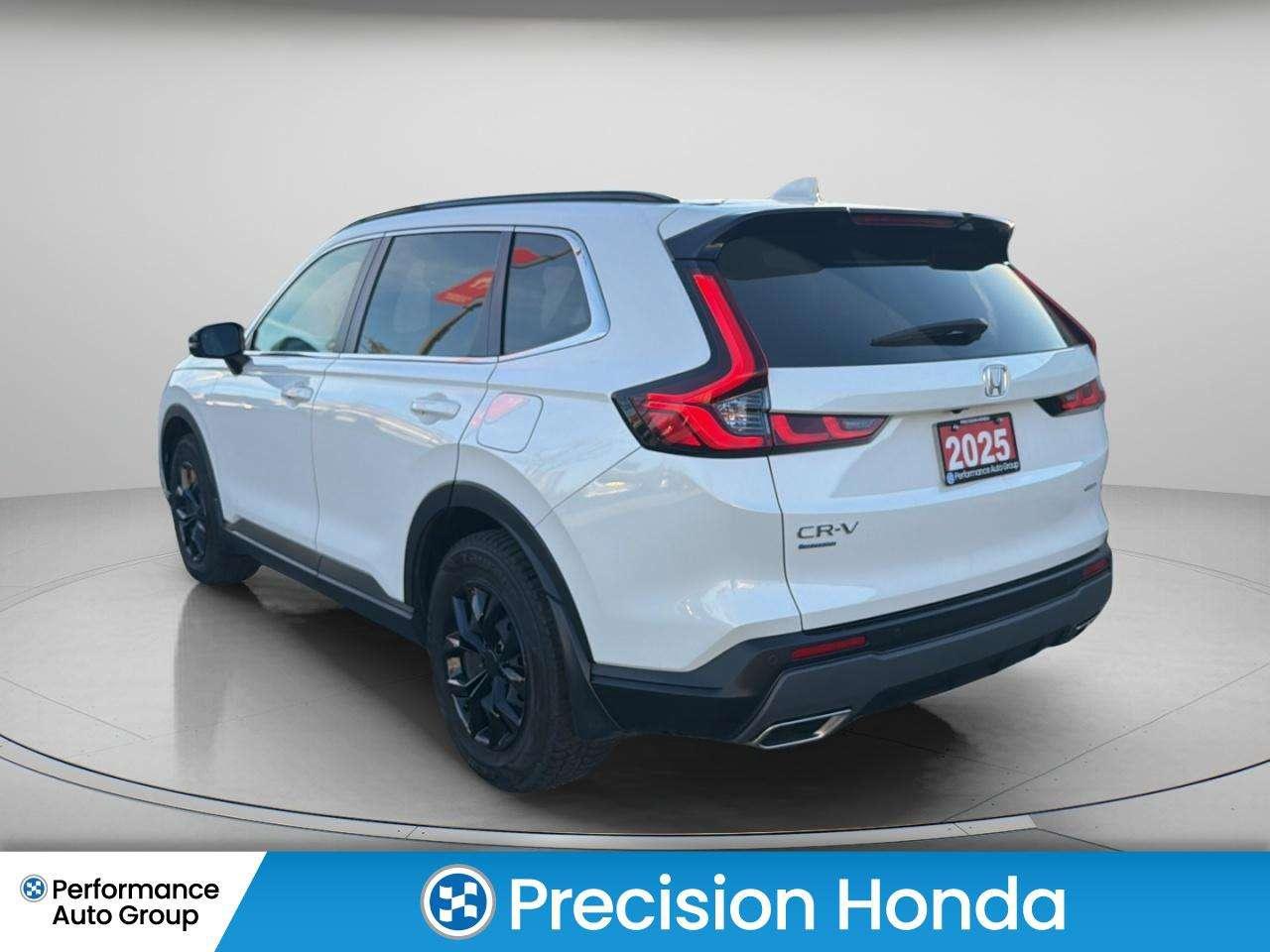 2025 Honda CR-V Touring Leather  Navigation  Sunroof Photo