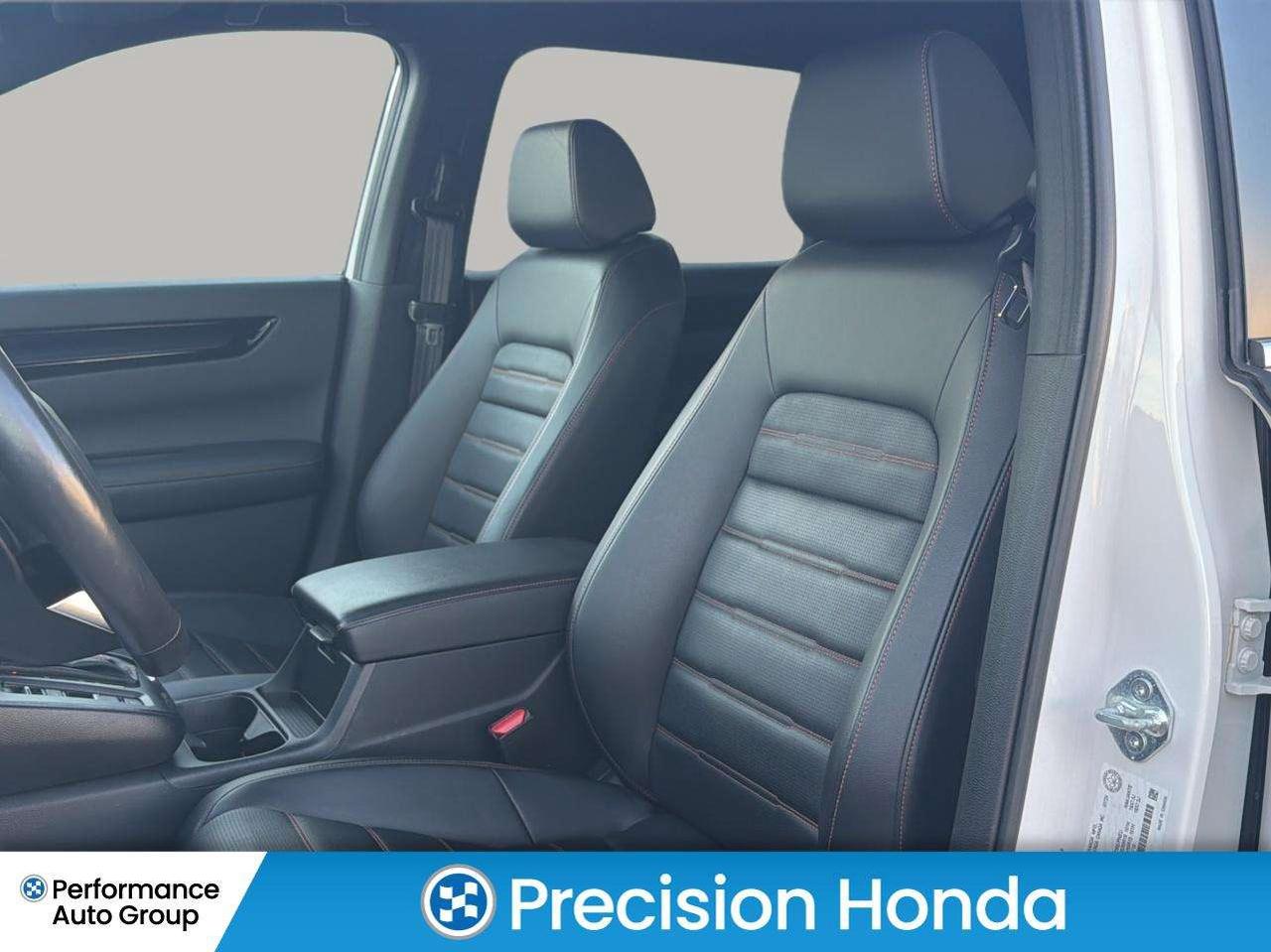 2025 Honda CR-V Touring Leather  Navigation  Sunroof Photo