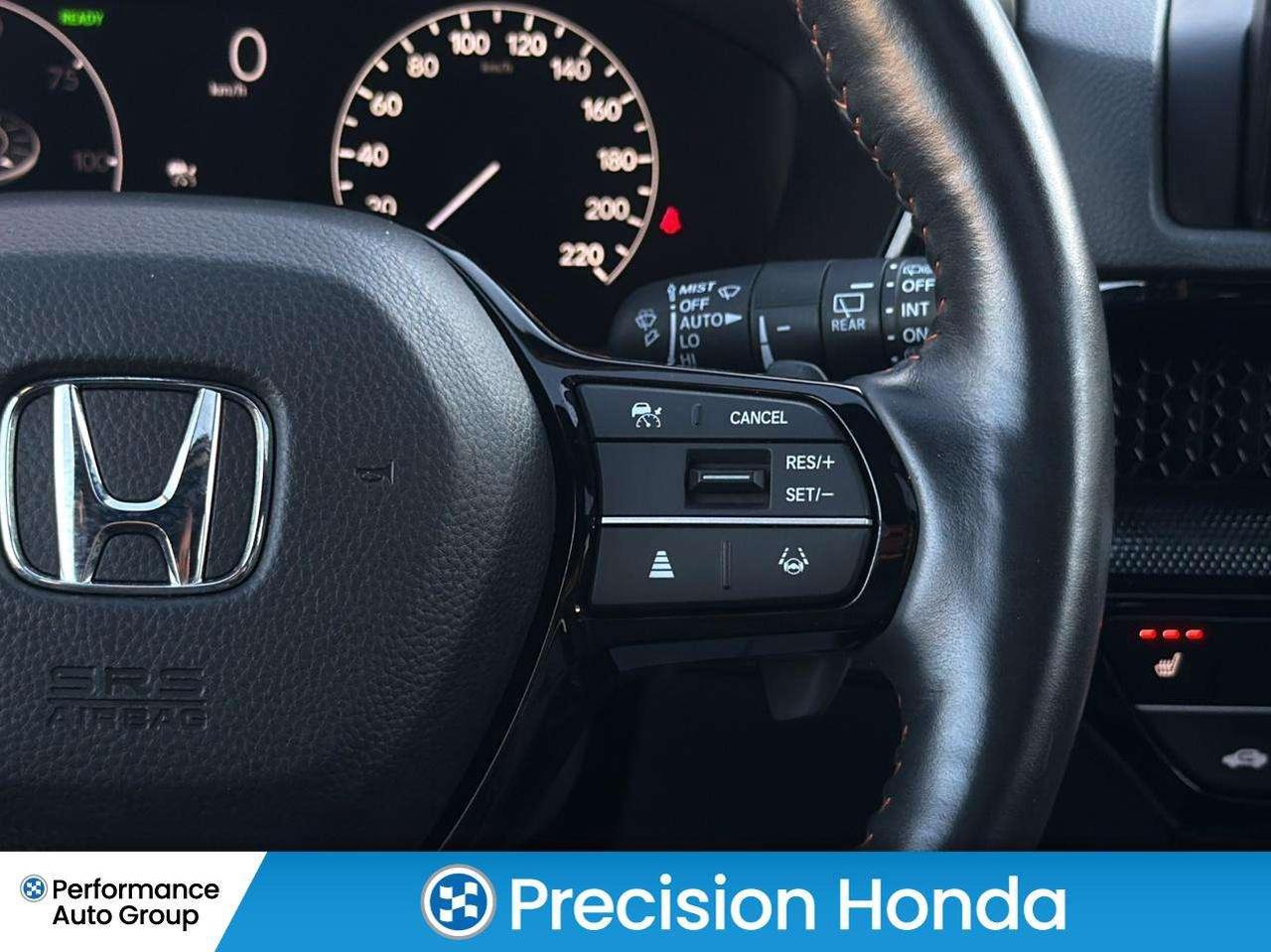 2025 Honda CR-V Touring Leather  Navigation  Sunroof Photo