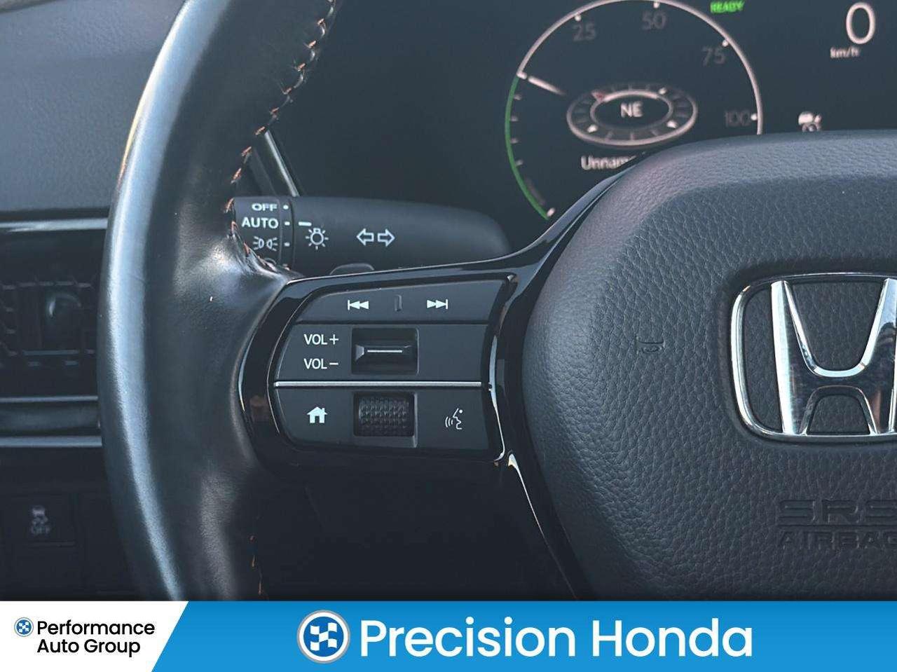 2025 Honda CR-V Touring Leather  Navigation  Sunroof Photo