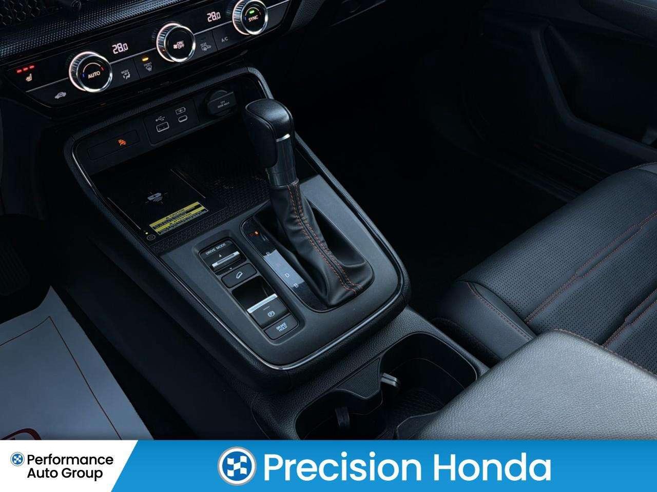 2025 Honda CR-V Touring Leather  Navigation  Sunroof Photo