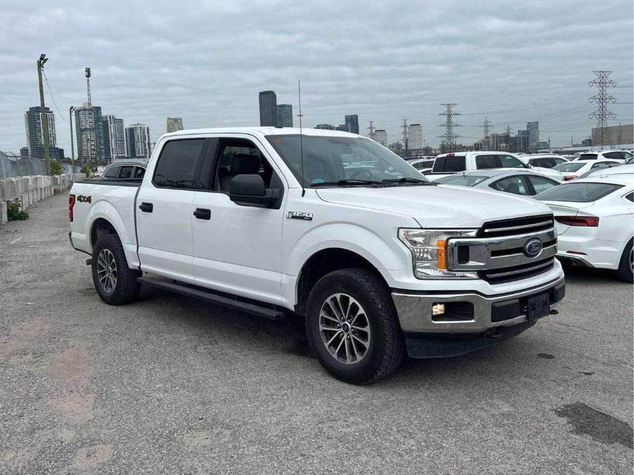 2018 Ford F-150 XLT SuperCrew 5.5-ft. - 4X4! BACK-UP CAM! STEP UP BARS! 6 PASS! Photo