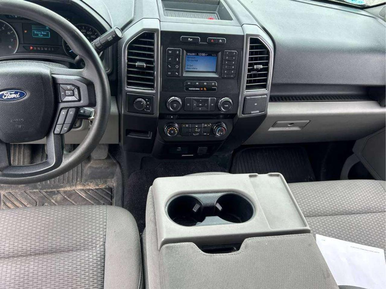 2018 Ford F-150 XLT SuperCrew 5.5-ft. - 4X4! BACK-UP CAM! STEP UP BARS! 6 PASS! Photo