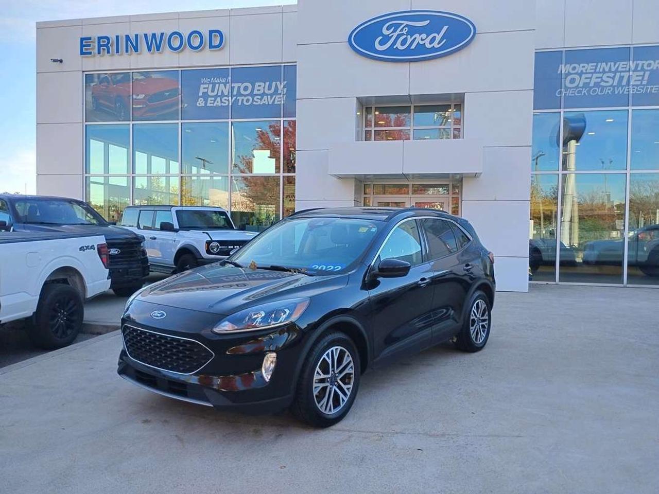2022 Ford Escape SEL Photo
