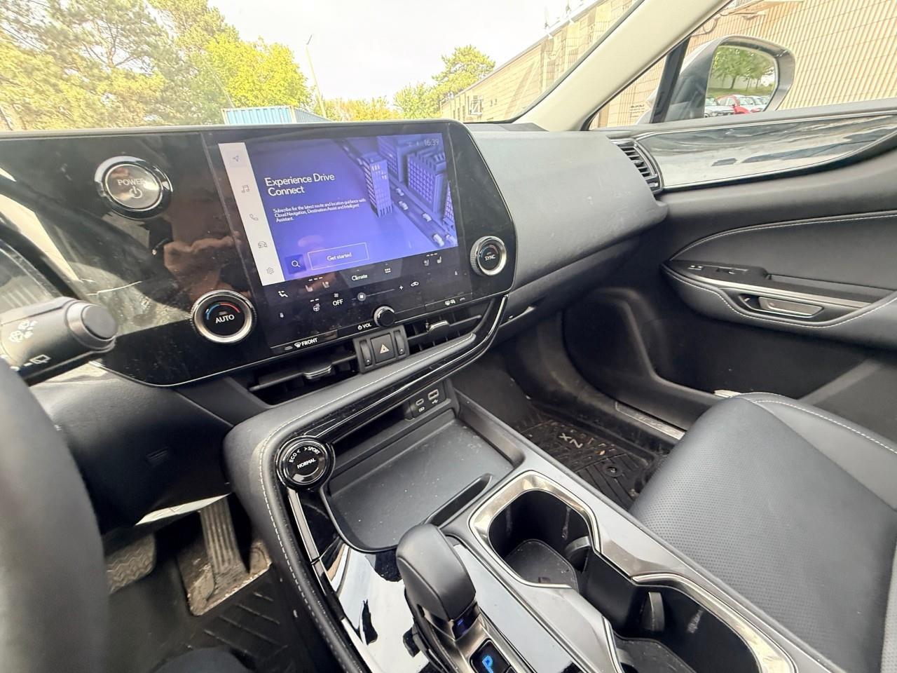 2024 Lexus NX 350h Base 4dr All-Wheel Drive Photo