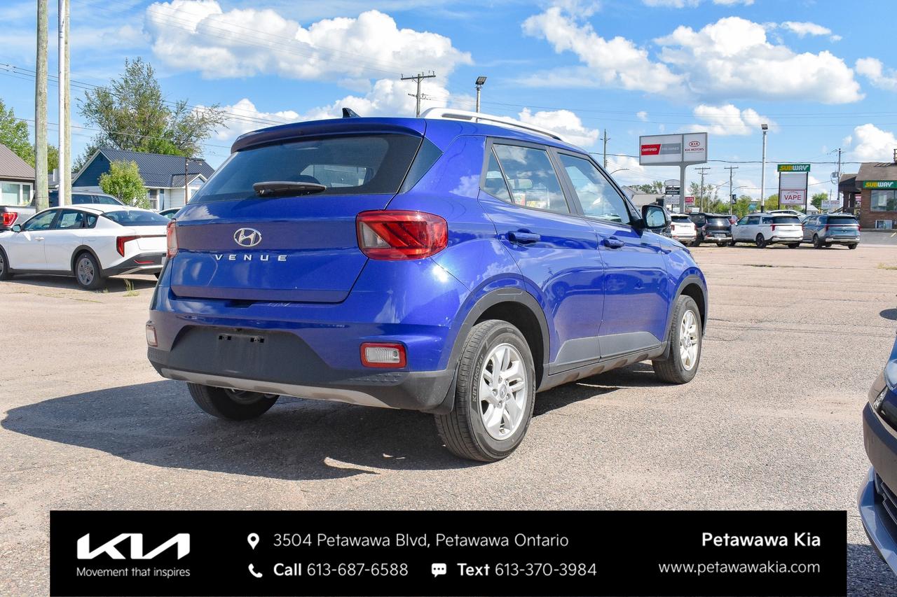 2022 Hyundai Venue Preferred 4dr Front-Wheel Drive Photo