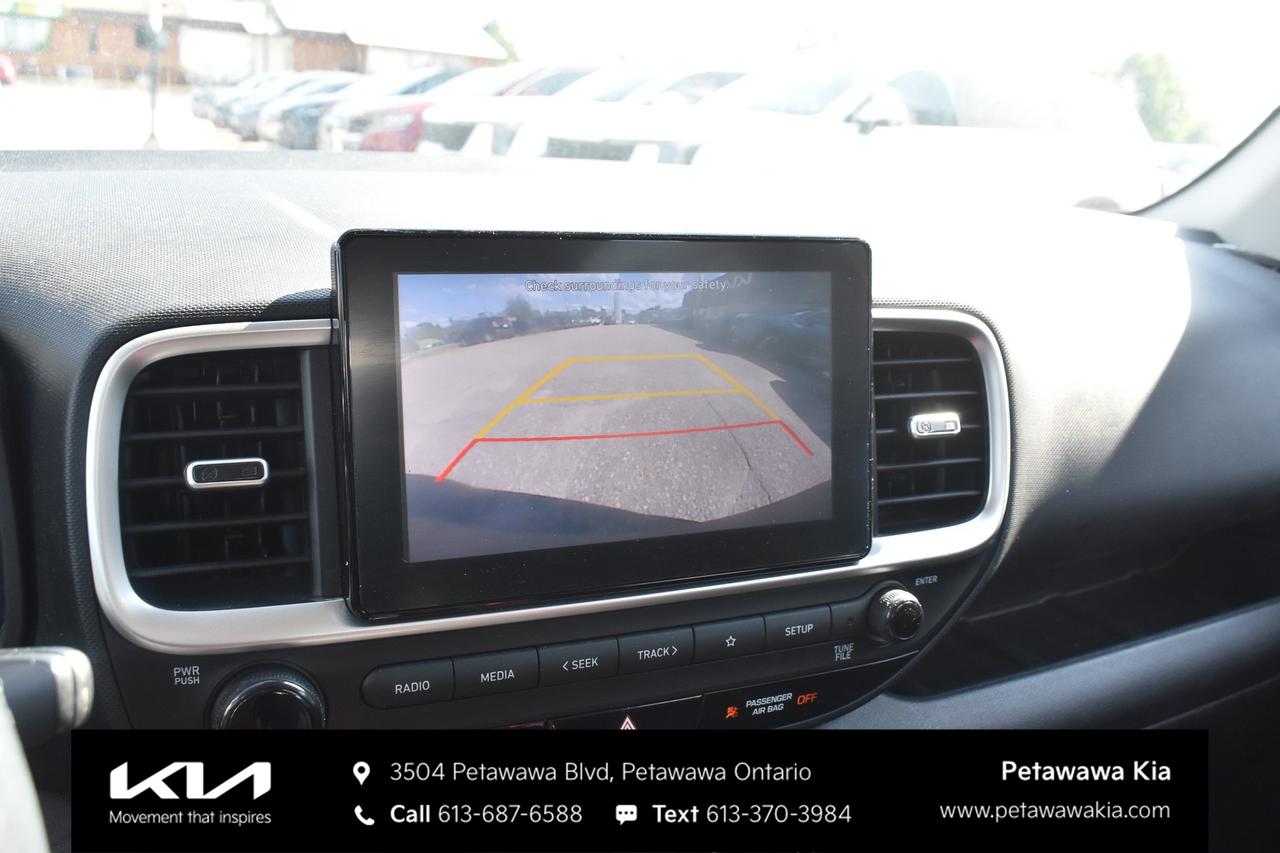 2022 Hyundai Venue Preferred 4dr Front-Wheel Drive Photo
