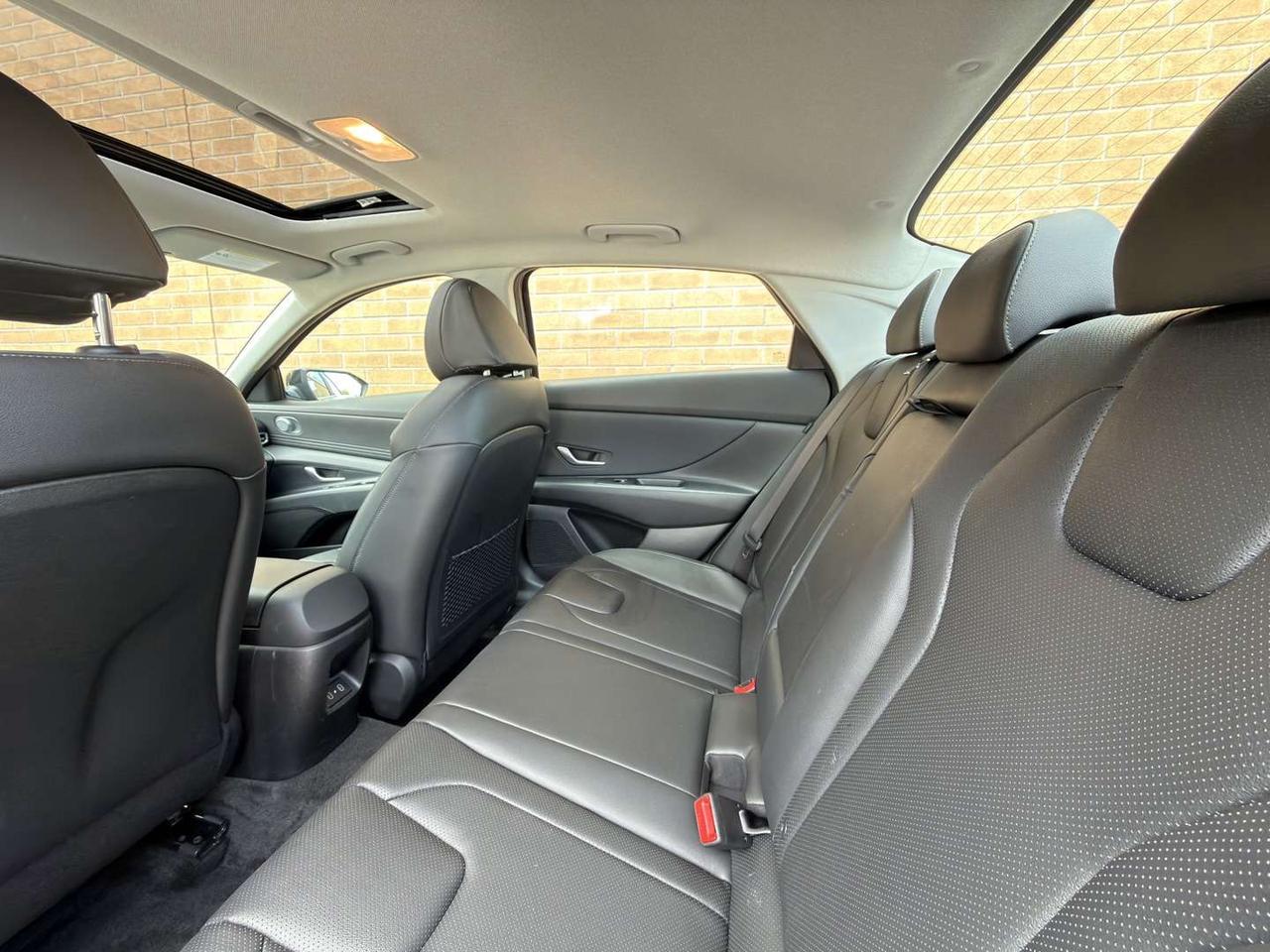 2024 Hyundai Elantra Luxury   Leather   Ambient Lighting   Sunroof Photo