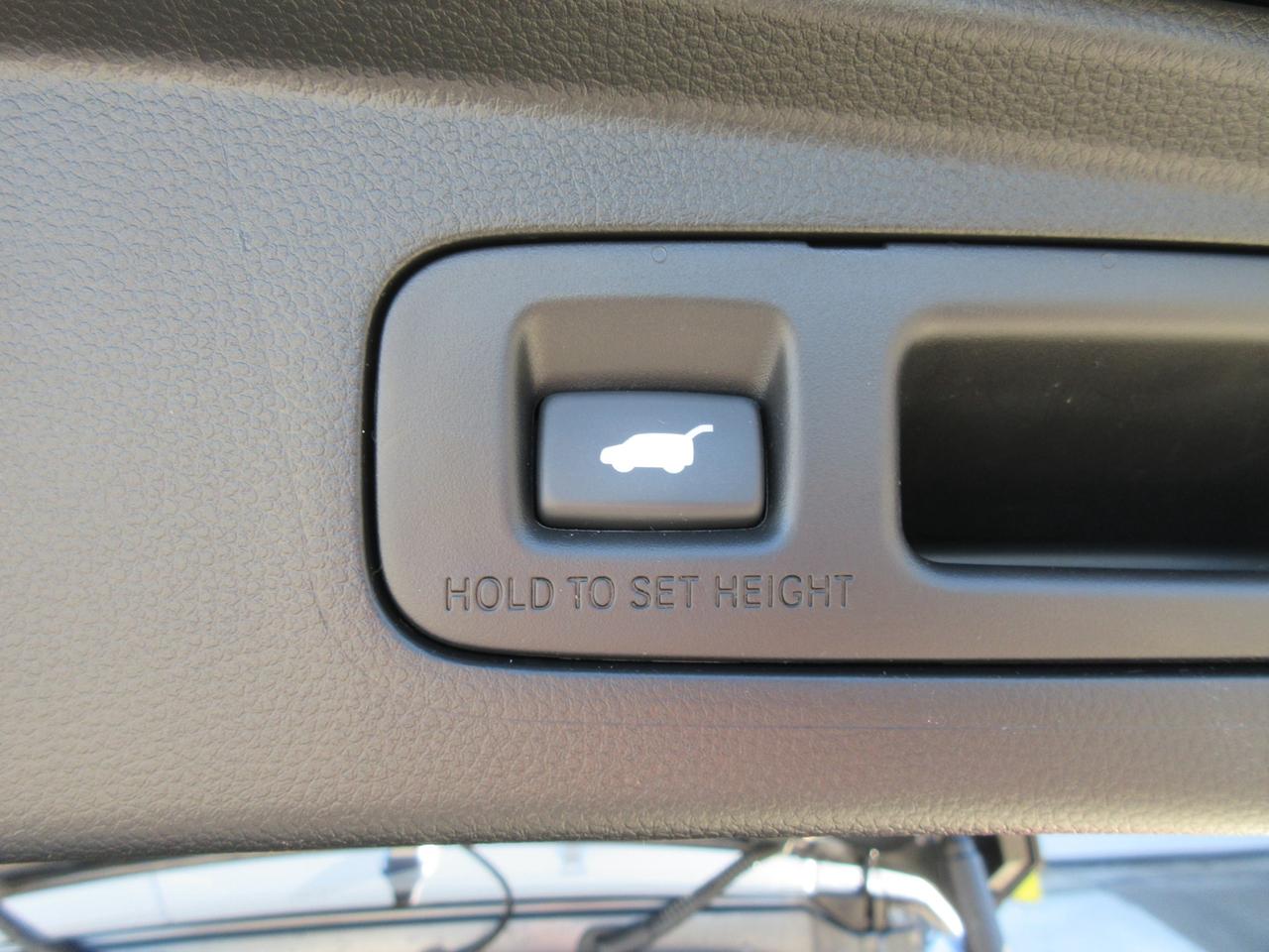 2025 Honda CR-V Hybrid EX-L 4dr All-Wheel Drive Photo