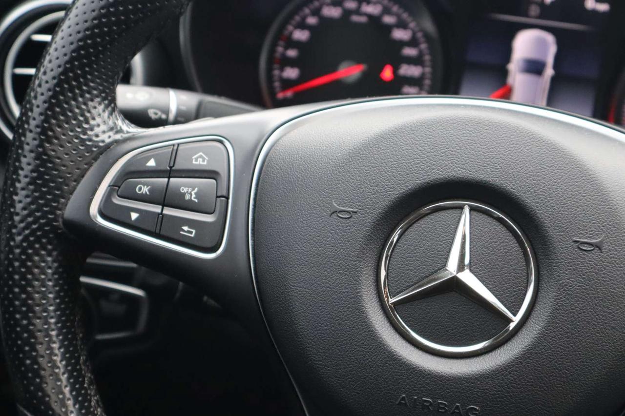 2018 Mercedes-Benz C-Class C300 4MATIC Sedan   No Accident   Clean Carfax Photo