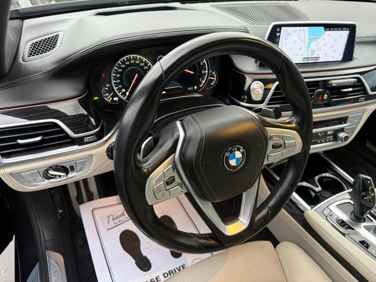 2016 BMW 7 Series 4dr Sdn 750i xDrive AWD Photo