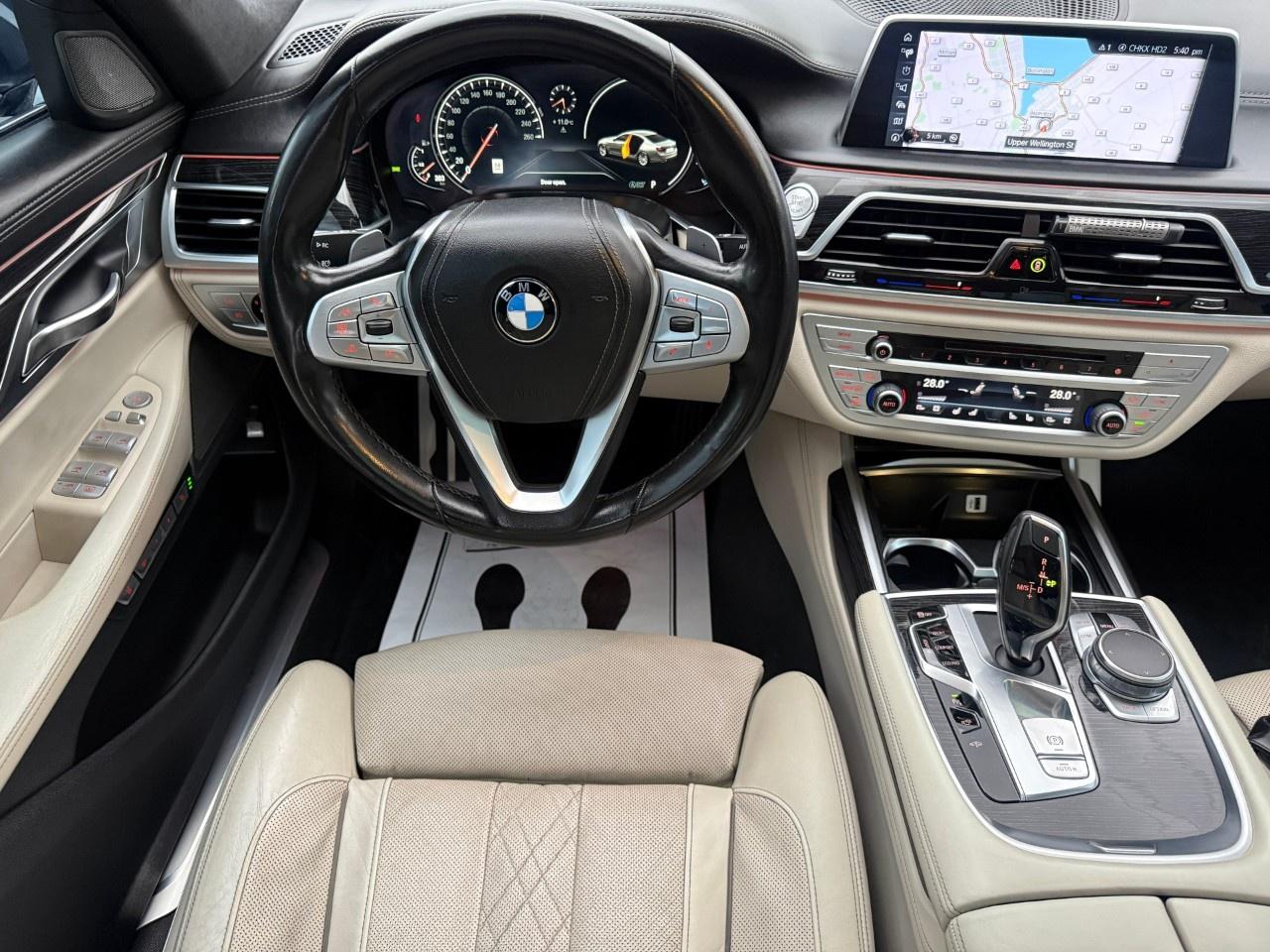 2016 BMW 7 Series 4dr Sdn 750i xDrive AWD Photo