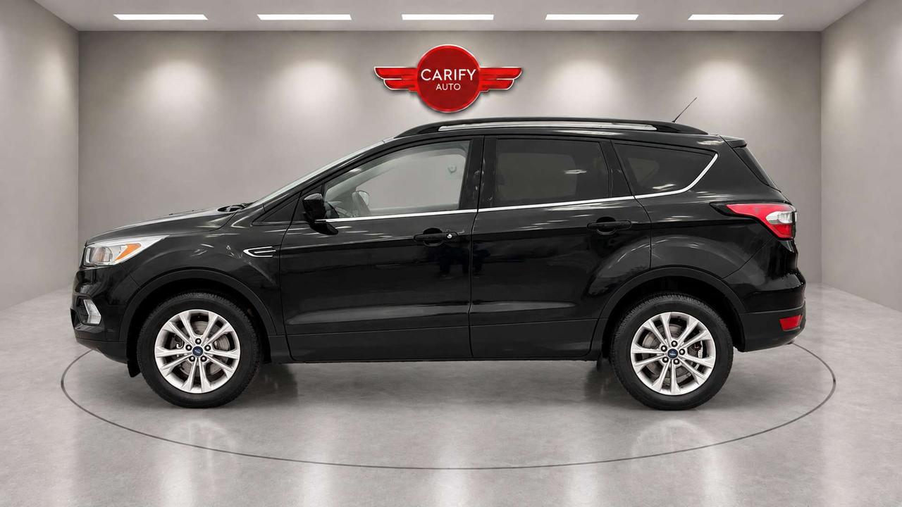 2018 Ford Escape SE   Certified   4WD Photo