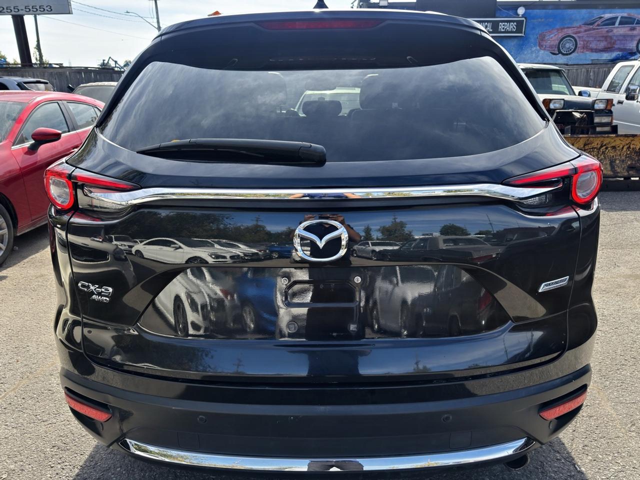 2016 Mazda CX-9 Signature Photo
