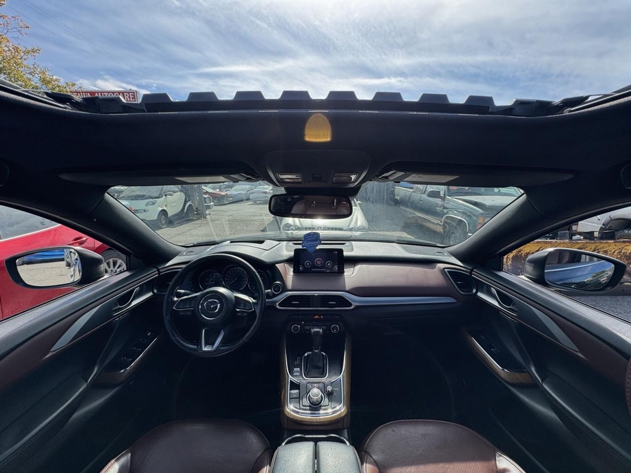2016 Mazda CX-9 Signature Photo