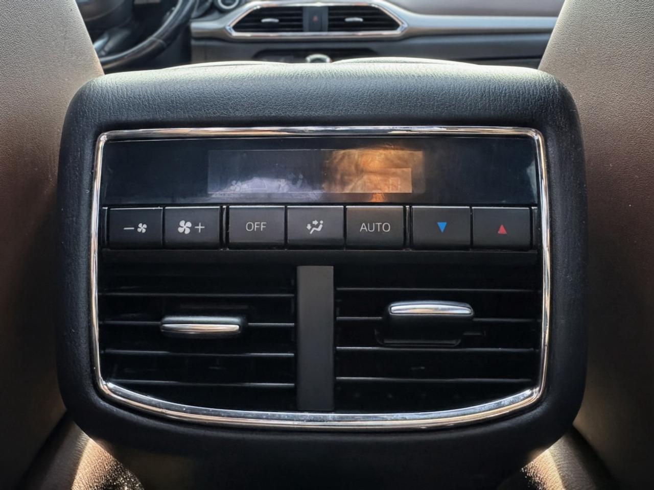 2016 Mazda CX-9 Signature Photo