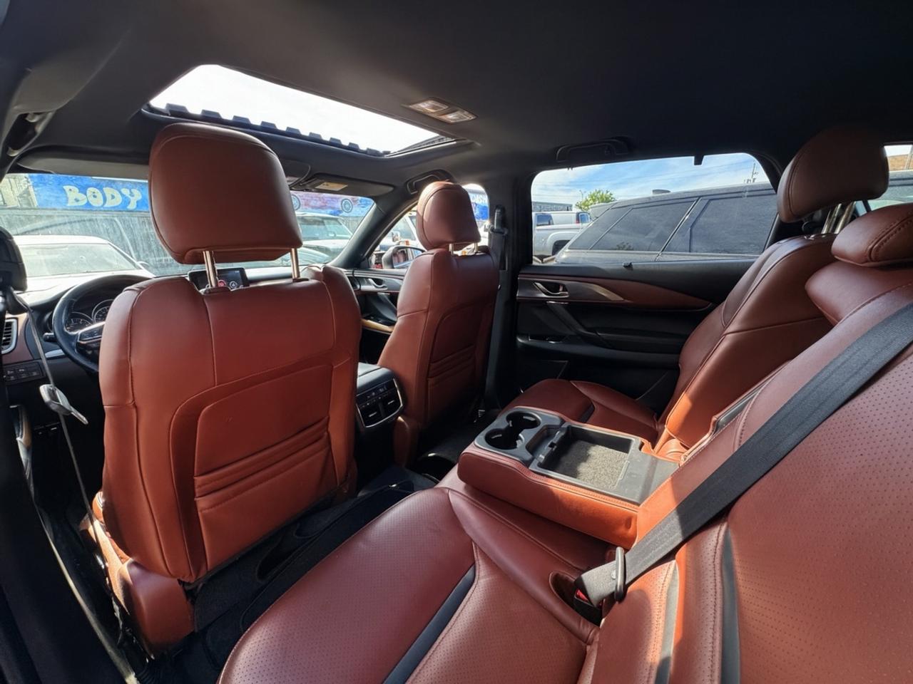 2016 Mazda CX-9 Signature Photo