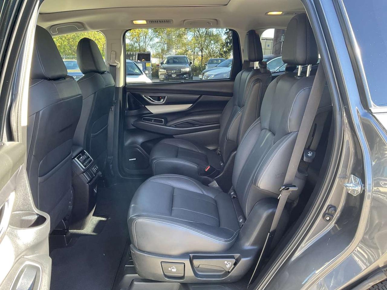 2021 Subaru ASCENT Limited w/7-Passenger Technology Pkg - LTHR! NAV! BACK-UP CAM! Photo