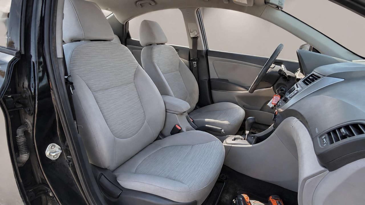 2016 Hyundai Accent GL   NO Accident Photo
