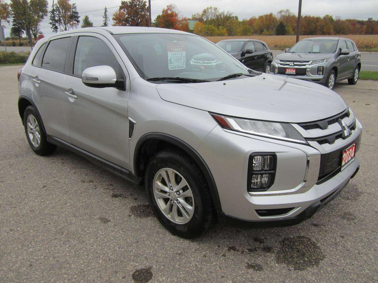 2024 Mitsubishi RVR SE AWC NO ACCIDENTS! 1 PRICE ONLY! NO ADMIN FEES! Photo