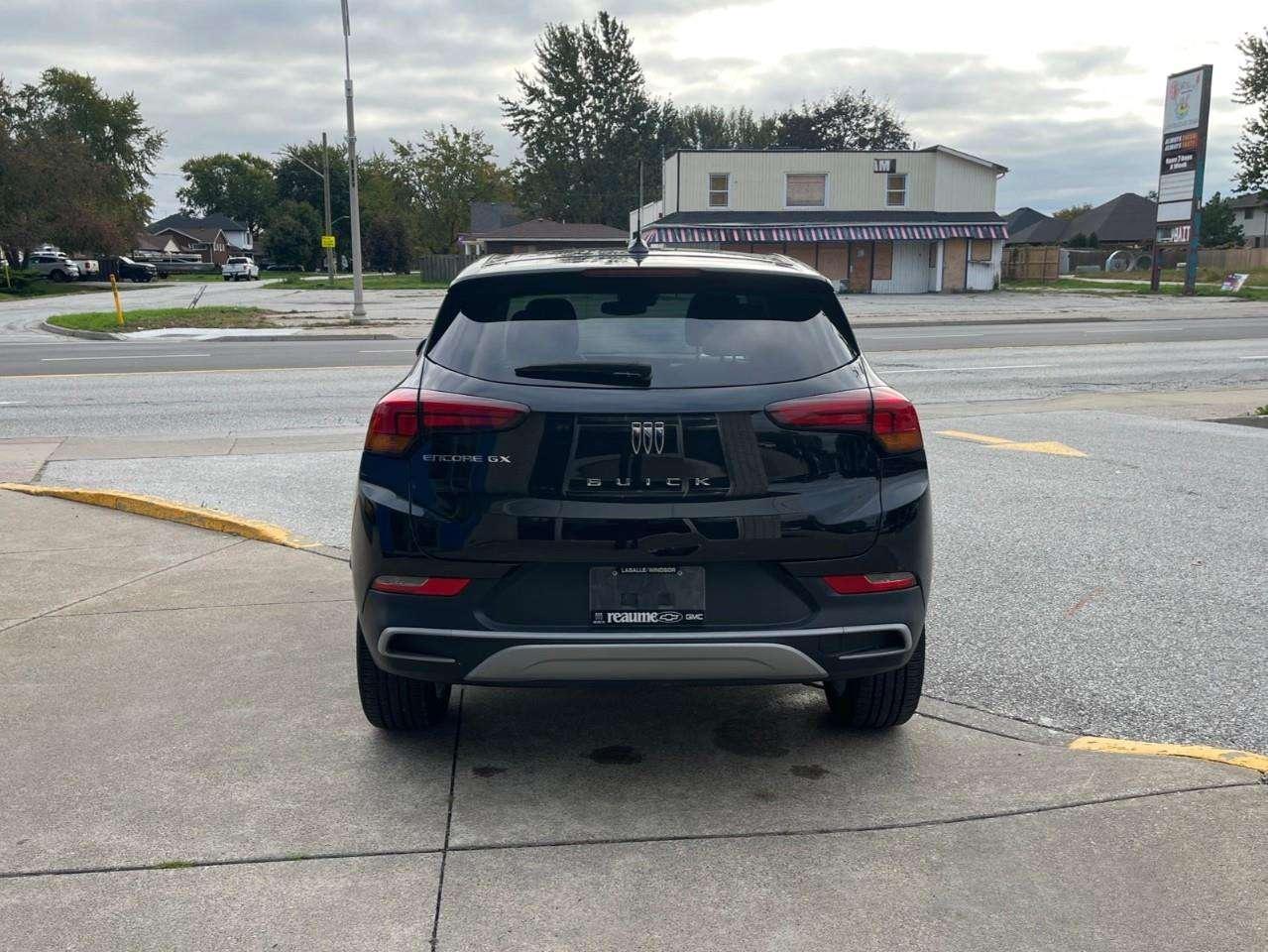 2025 Buick Encore PREFERRED CPO RATES APPLY!! Photo