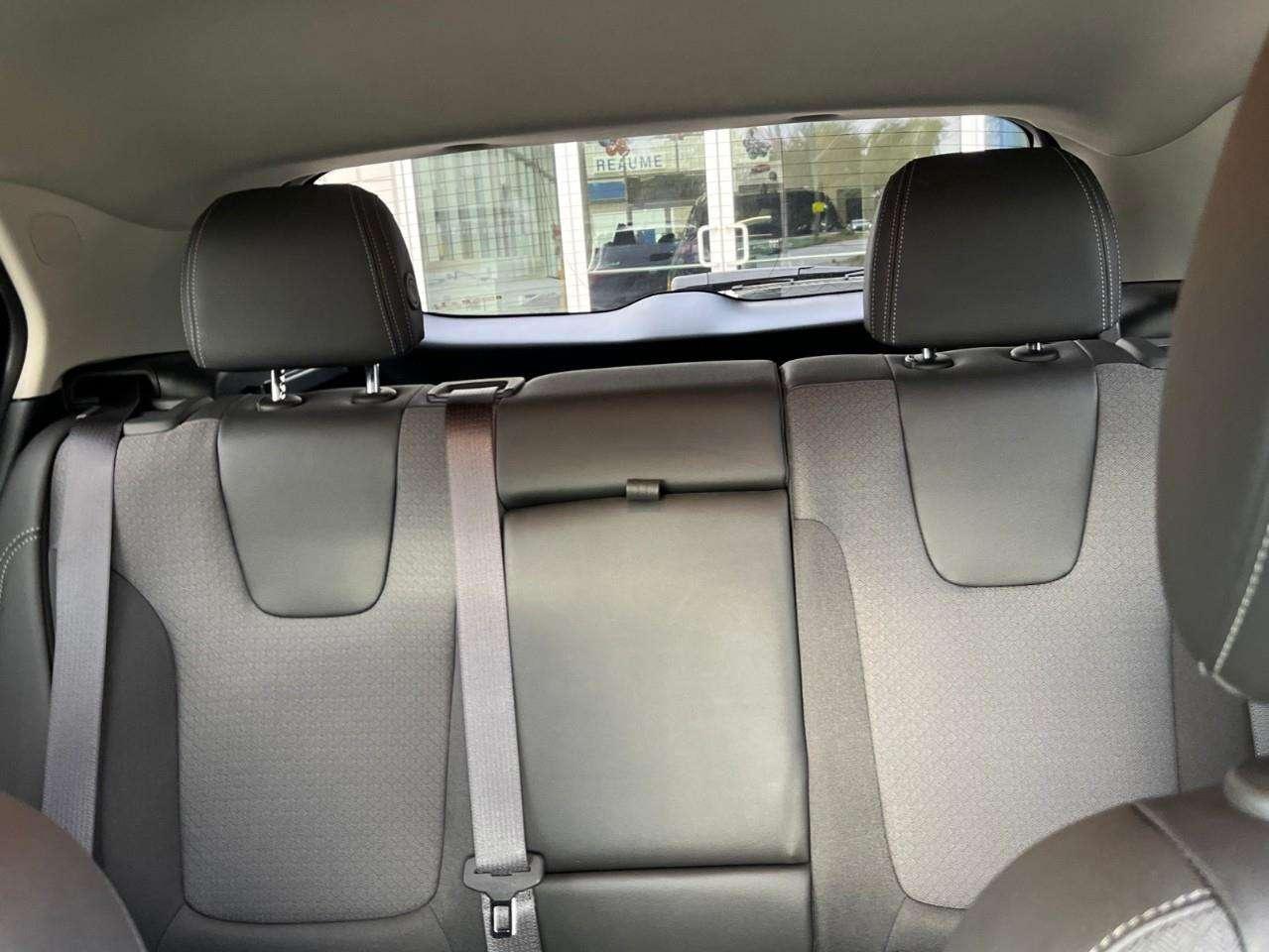 2025 Buick Encore PREFERRED CPO RATES APPLY!! Photo