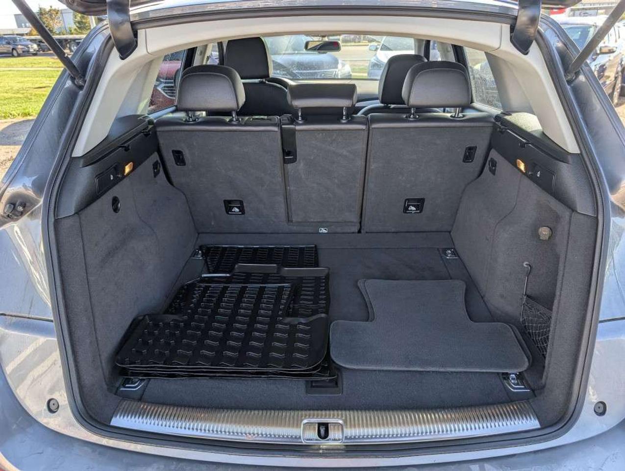 2017 Audi Q5 PROGRESSIV   LEATHER   SUNROOF   HTD SEATS Photo