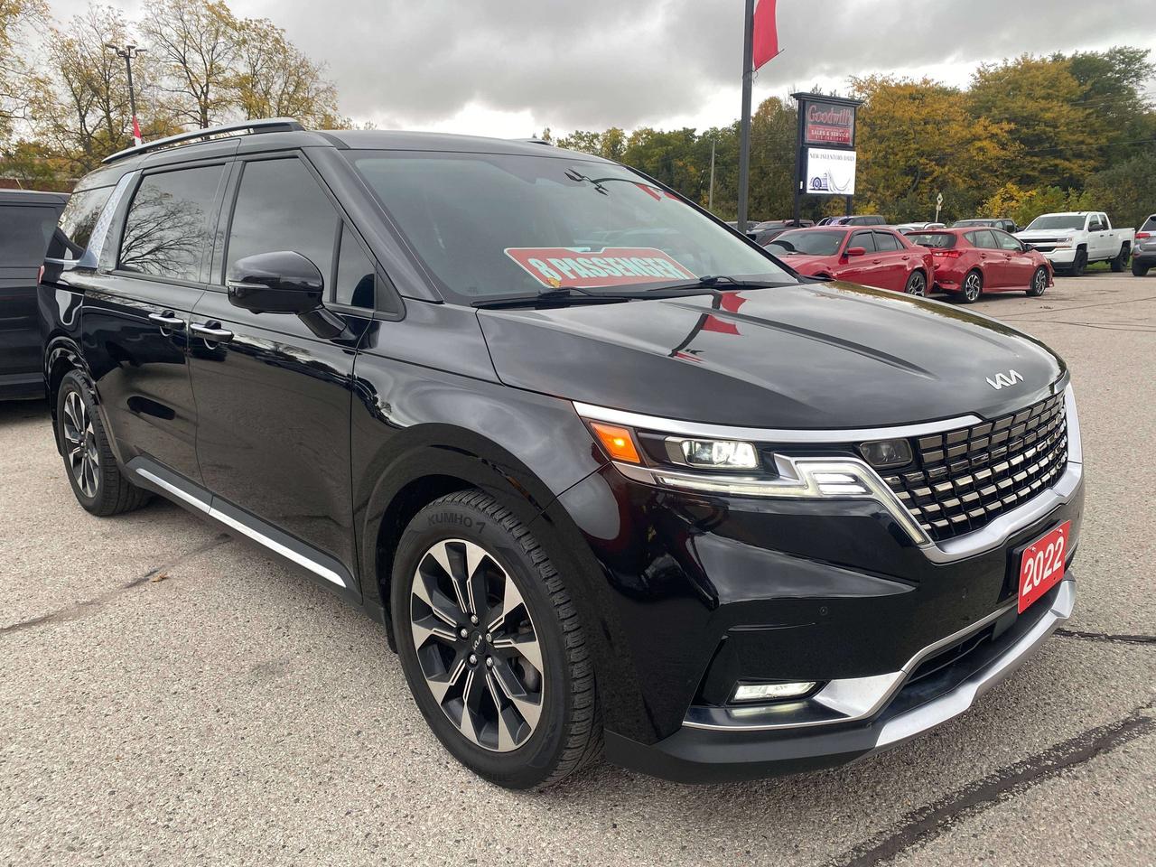 2022 Kia Carnival EX+, 8 PASS, CLEAN CARFAX, POWER SLIDING DOORS! Photo