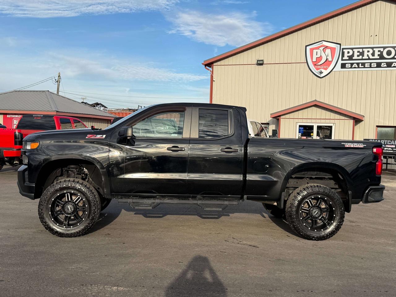 2019 Chevrolet Silverado 1500 Custom Trail Boss Photo