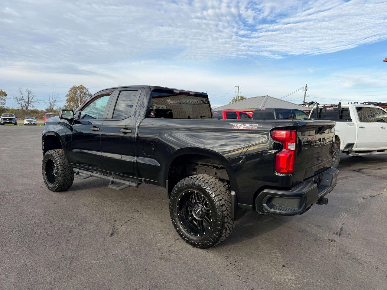 2019 Chevrolet Silverado 1500 Custom Trail Boss Photo4