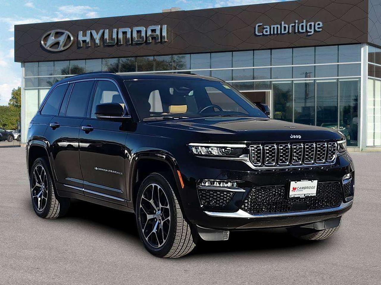 2025 Jeep Grand Cherokee Summit Reserve Photo