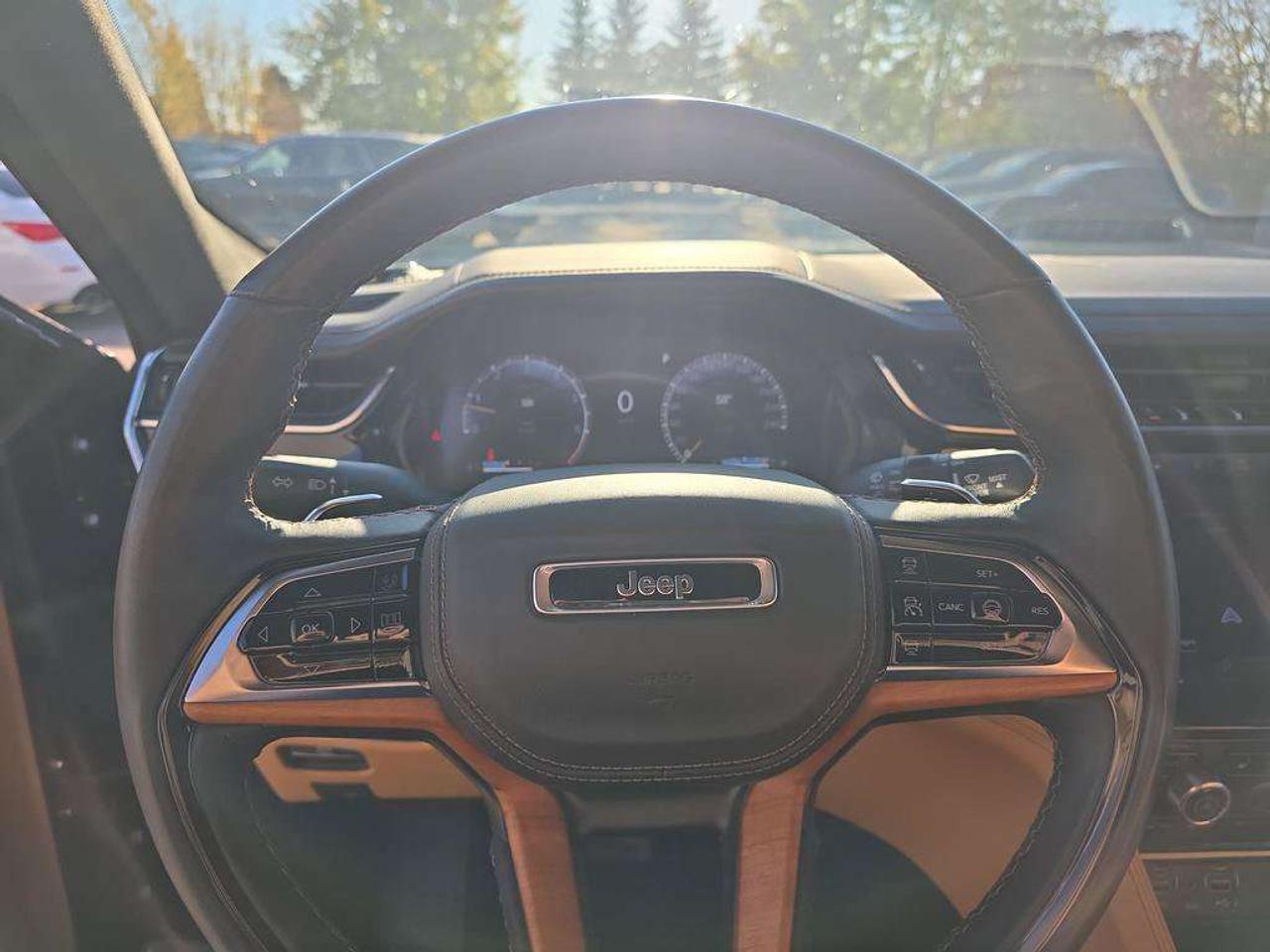 2025 Jeep Grand Cherokee Summit Reserve Photo
