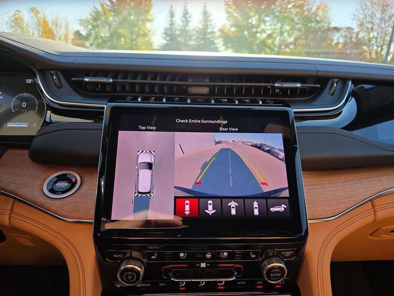 2025 Jeep Grand Cherokee Summit Reserve Photo
