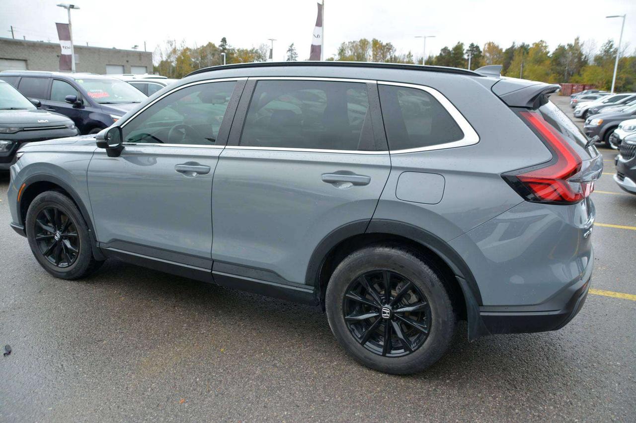 2023 Honda CR-V Sport Photo2