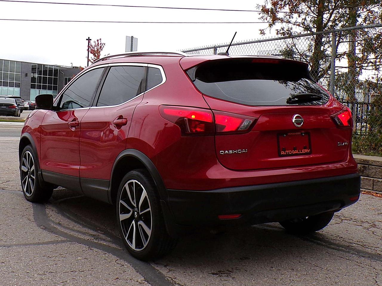 2018 Nissan Qashqai SL AWD BSW EBS NAVI 360 CAMERA H. STEERING H. SEATS B.T. Photo