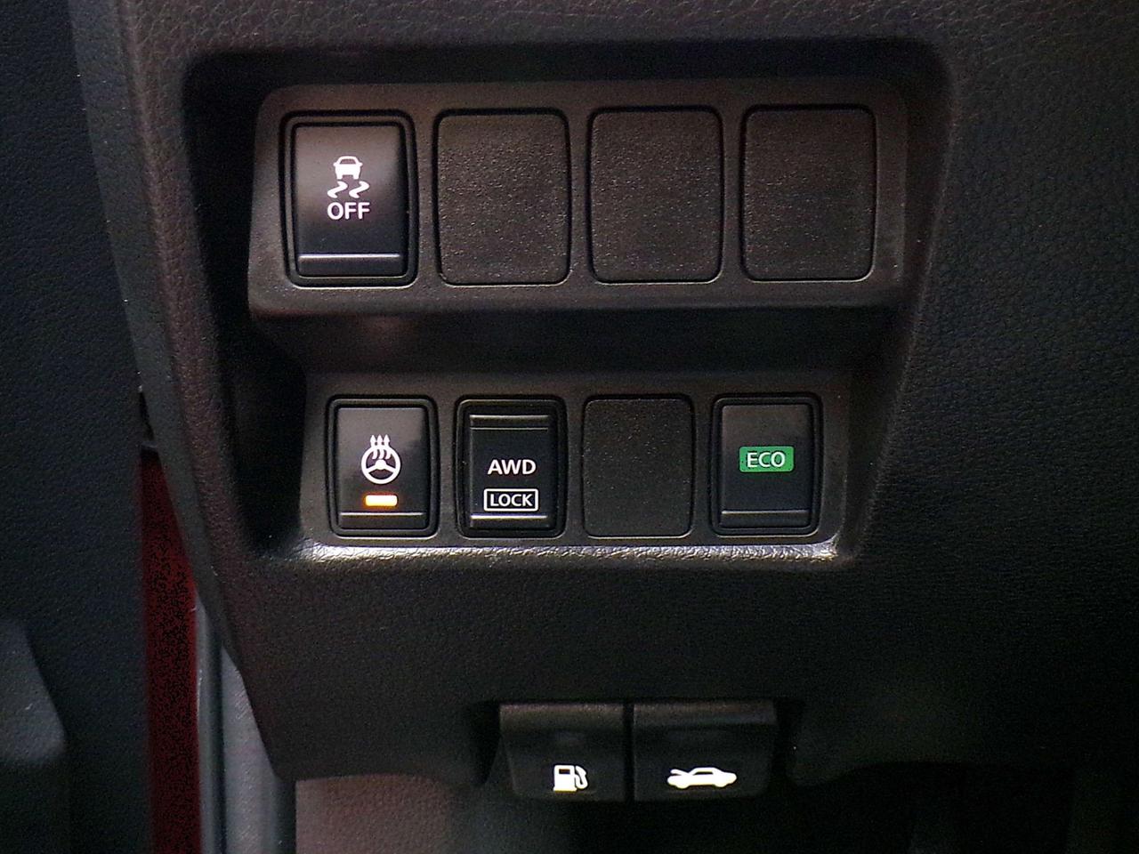2018 Nissan Qashqai SL AWD BSW EBS NAVI 360 CAMERA H. STEERING H. SEATS B.T. Photo