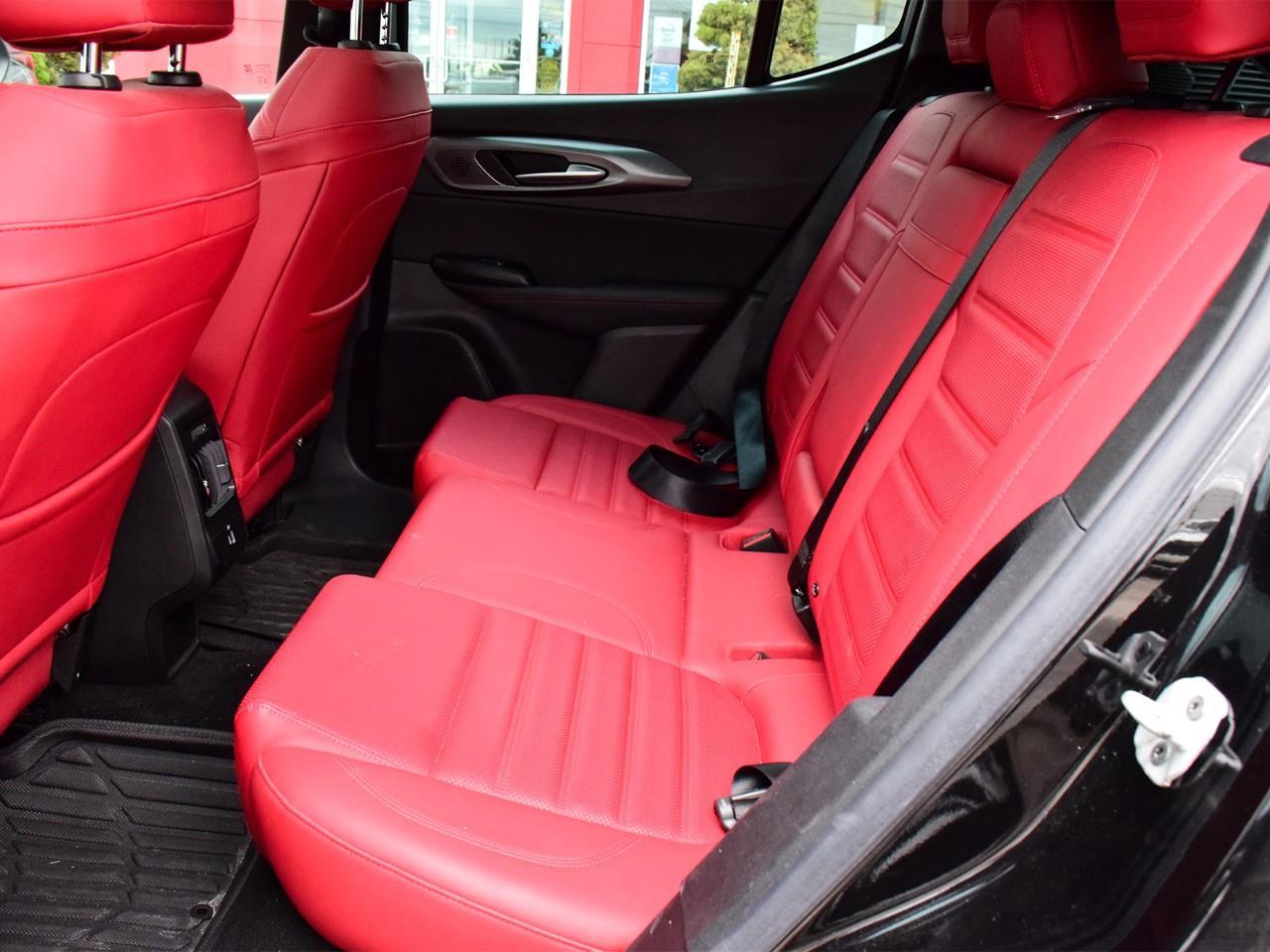 2023 Dodge Hornet GT Plus 4dr All-Wheel Drive Photo