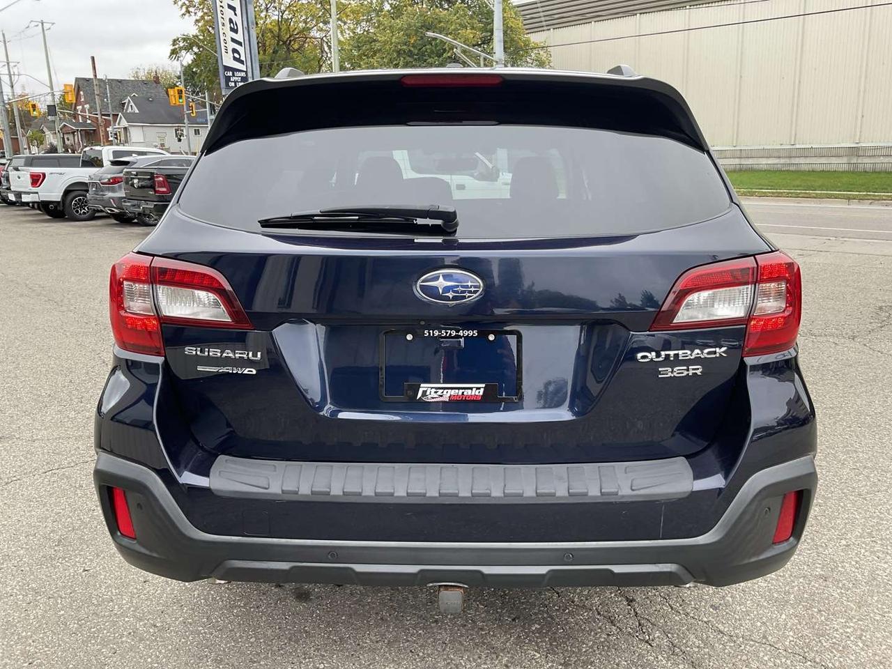 2018 Subaru Outback 3.6R Premier - BROWN LEATHER! NAV! BACK-UP CAM! BSM! SUNROOF! Photo