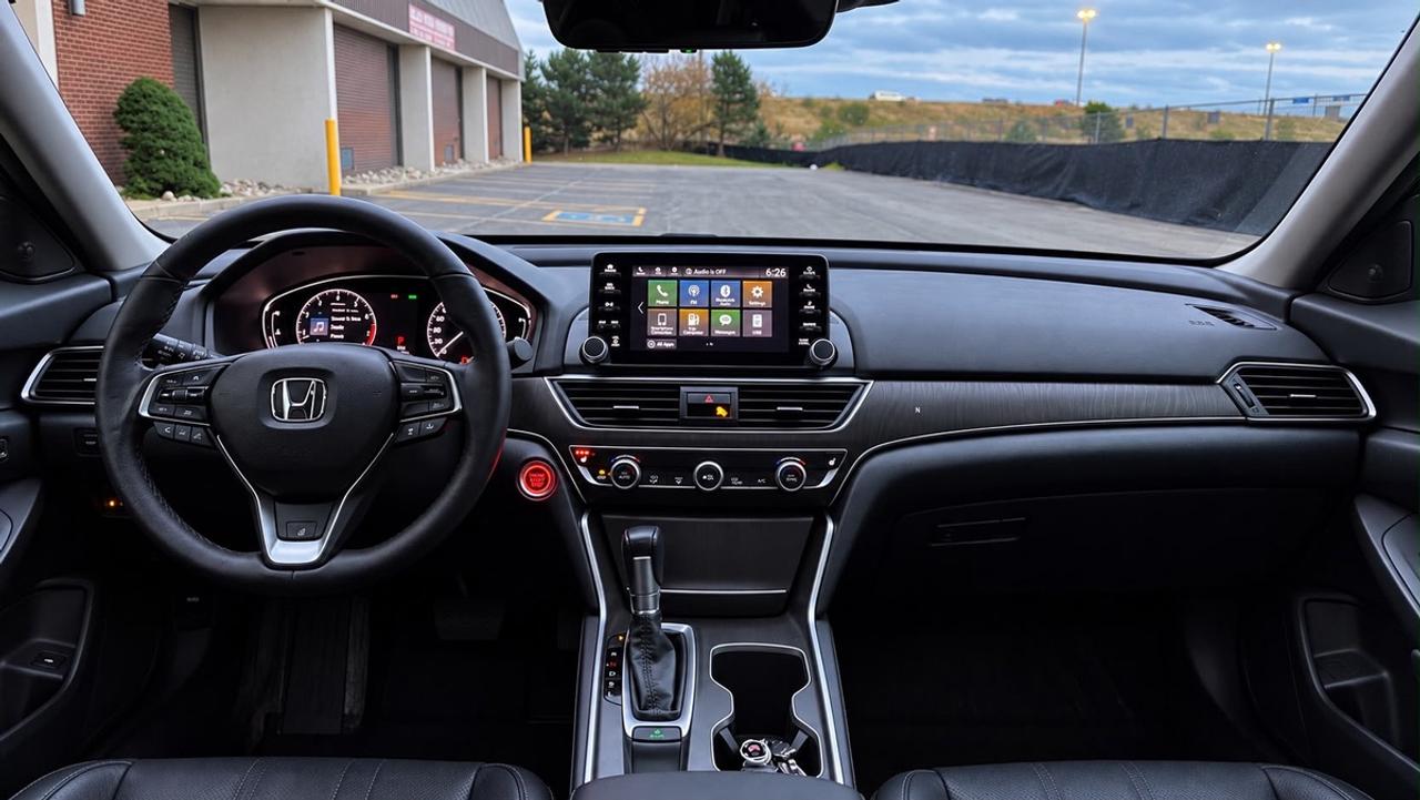 2018 Honda Accord EX-L | NO ACCIDENT | LEATHER | SUNROOF | HEATED ST Photo