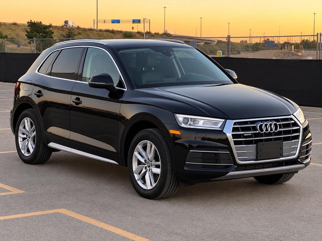 2020 Audi Q5 45 Komfort TFSI Quattro Photo