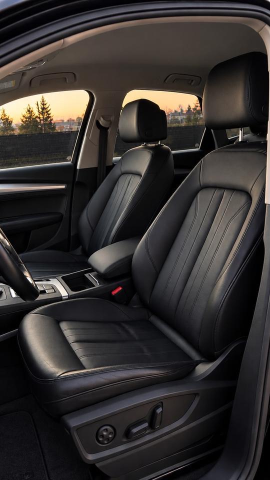 2020 Audi Q5 45 Komfort TFSI Quattro Photo