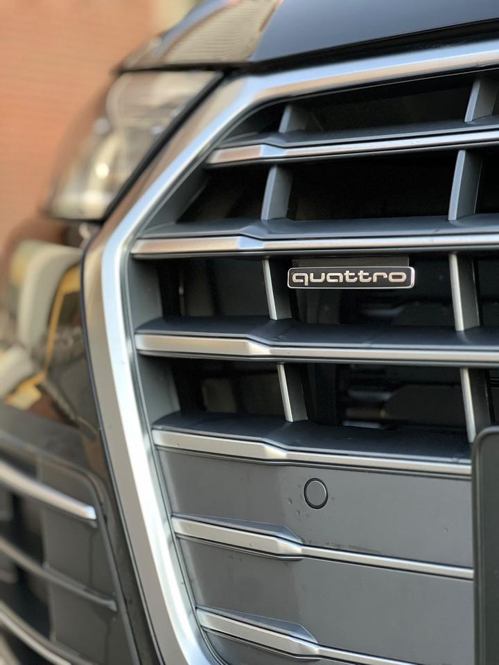 2020 Audi Q5 45 Komfort TFSI Quattro Photo