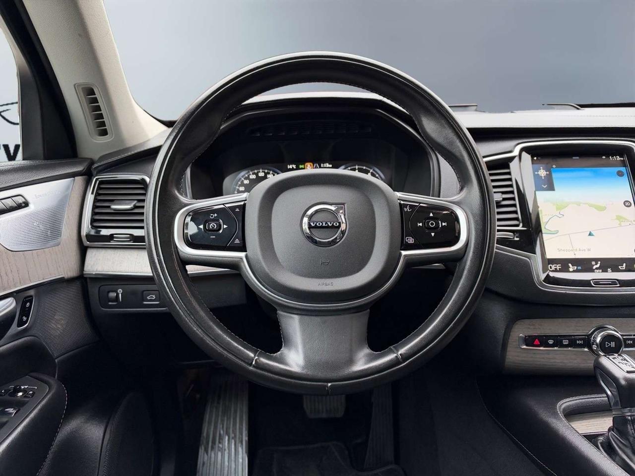 2022 Volvo XC90 T6 AWD Inscription 7-Seater * BOWERS & WILKINS / DRIVER ASSIST / LOW KM Photo